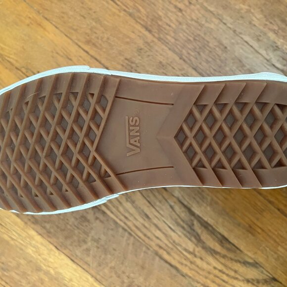 VANS (NEW) Old Skool Stacked Light Grey Checkered Chunky Platform Size 7 Women's - Picture 3 of 10